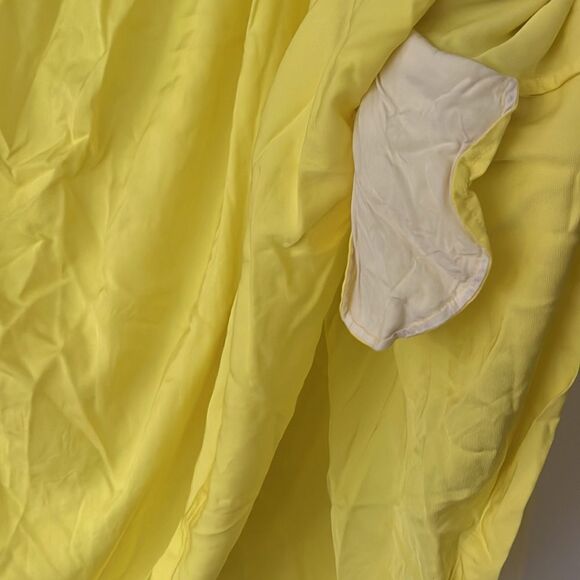 New Revolve L'Academie Yellow Oversized Poncho with Pockets Size Small - Picture 4 of 5